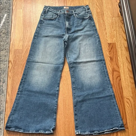 Mother Hustler Roller Ankle Jeans - Picture 10 of 11